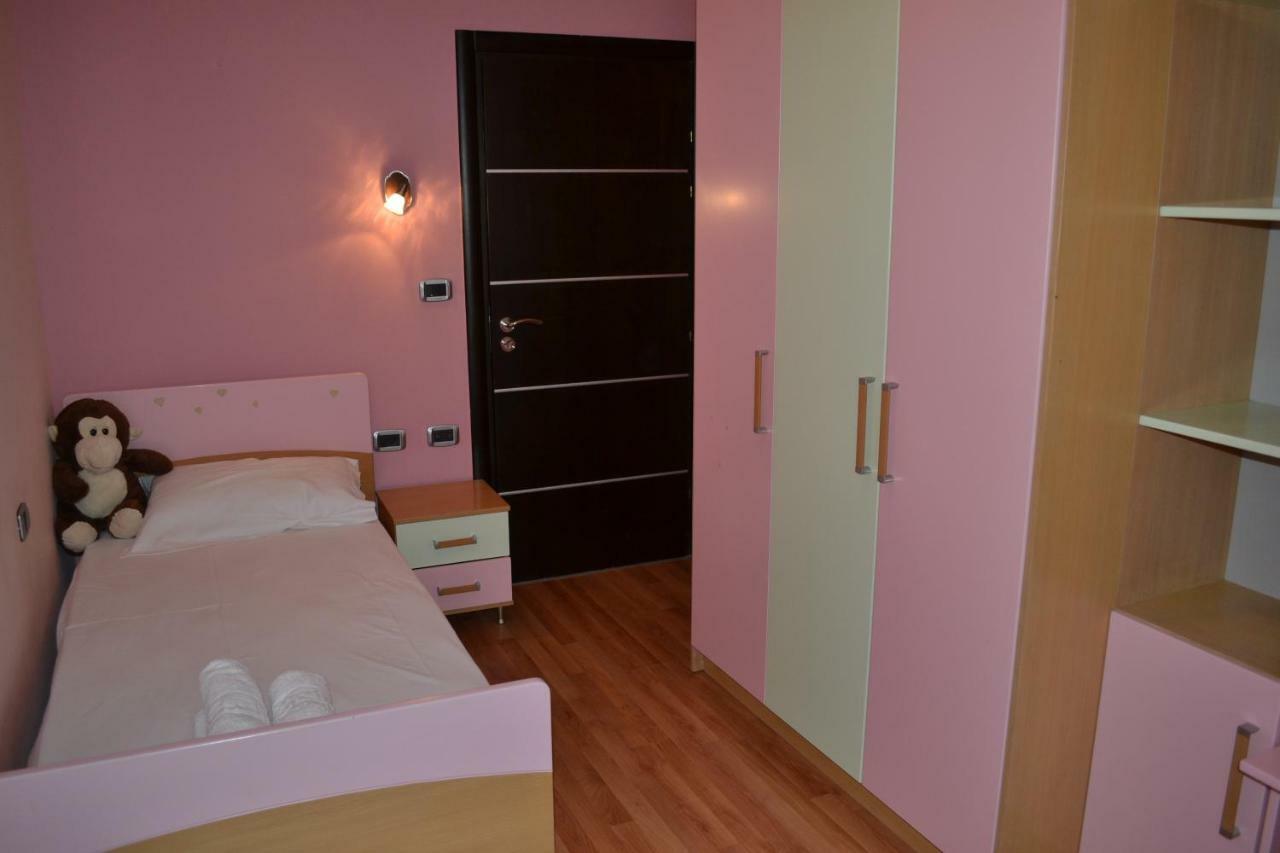 Penthouse Terrace 4 Bedrooms Apartment Vlorë エクステリア 写真