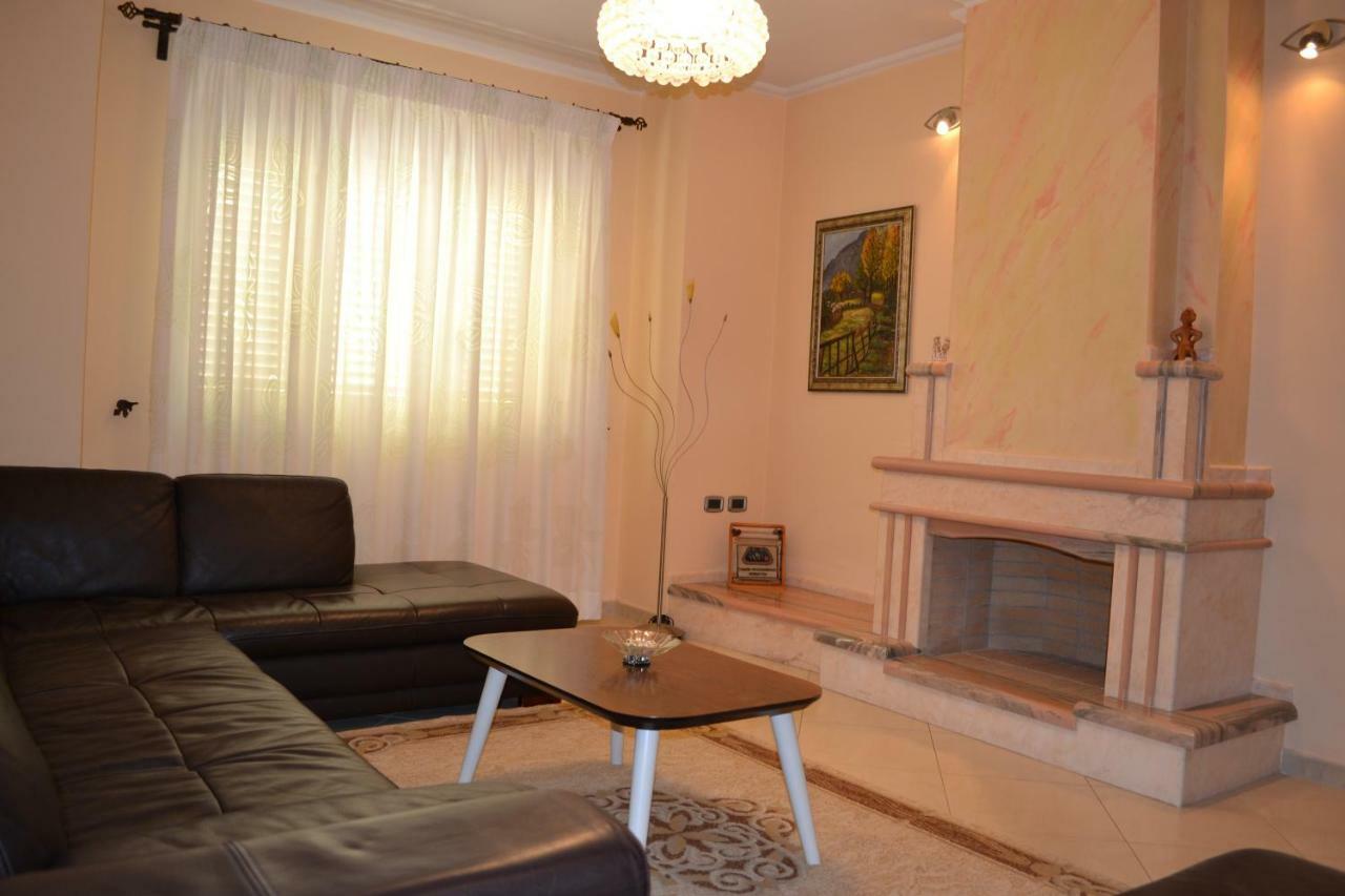 Penthouse Terrace 4 Bedrooms Apartment Vlorë エクステリア 写真