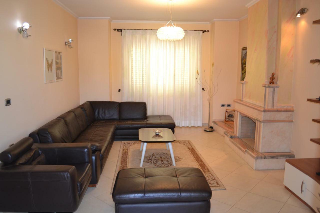 Penthouse Terrace 4 Bedrooms Apartment Vlorë エクステリア 写真