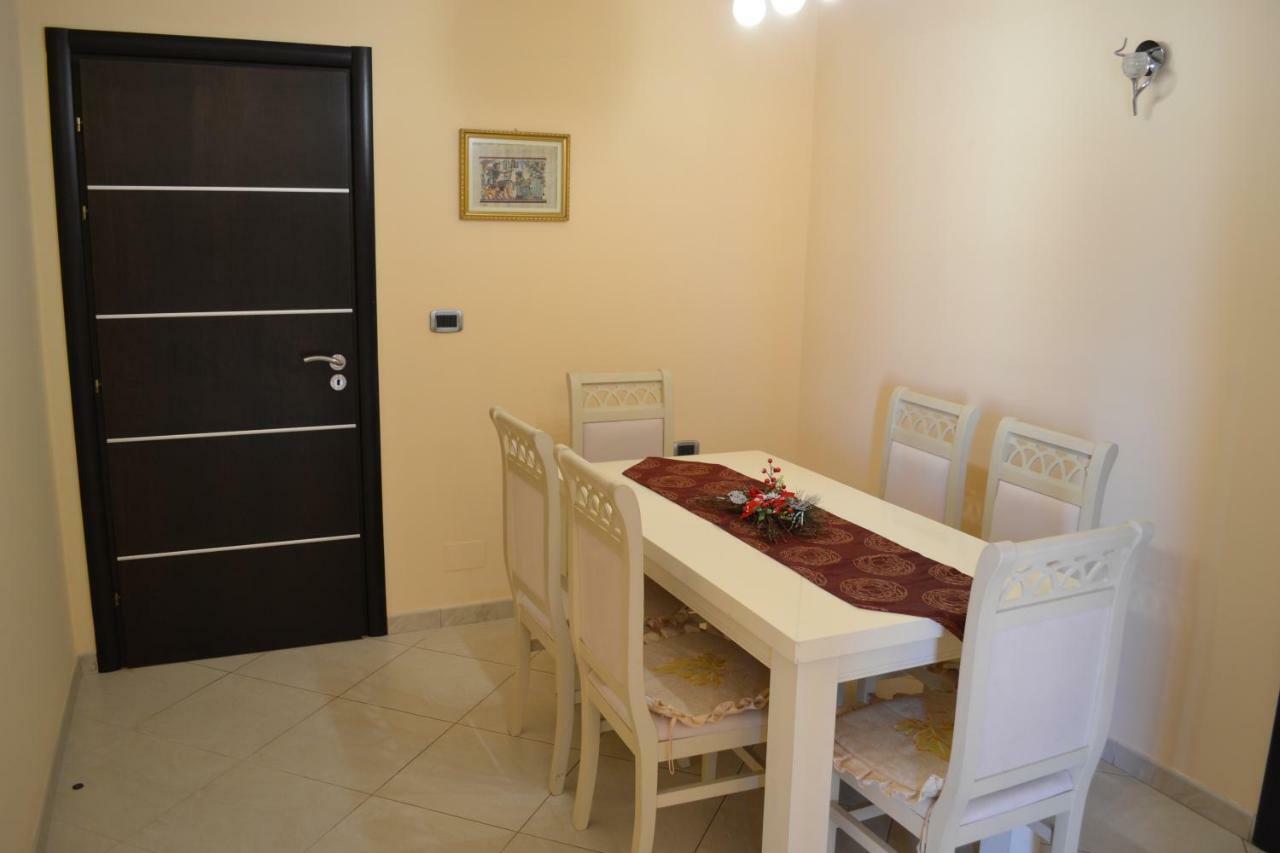 Penthouse Terrace 4 Bedrooms Apartment Vlorë エクステリア 写真